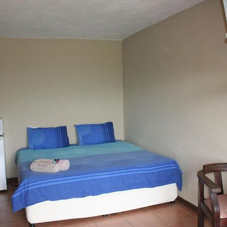Columbus Guest House Mbombela Cameră foto